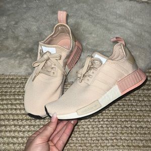 Adidas Originals Women's NMD_R1 shoes